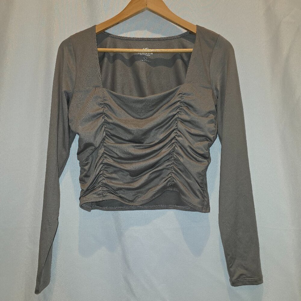 Hollister Long Sleeve Crop Top Women's Size Lage, New with Tags